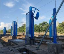 標(biāo)準版火車自動洗車機